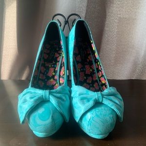 Iron Fist Minty Bow Heals